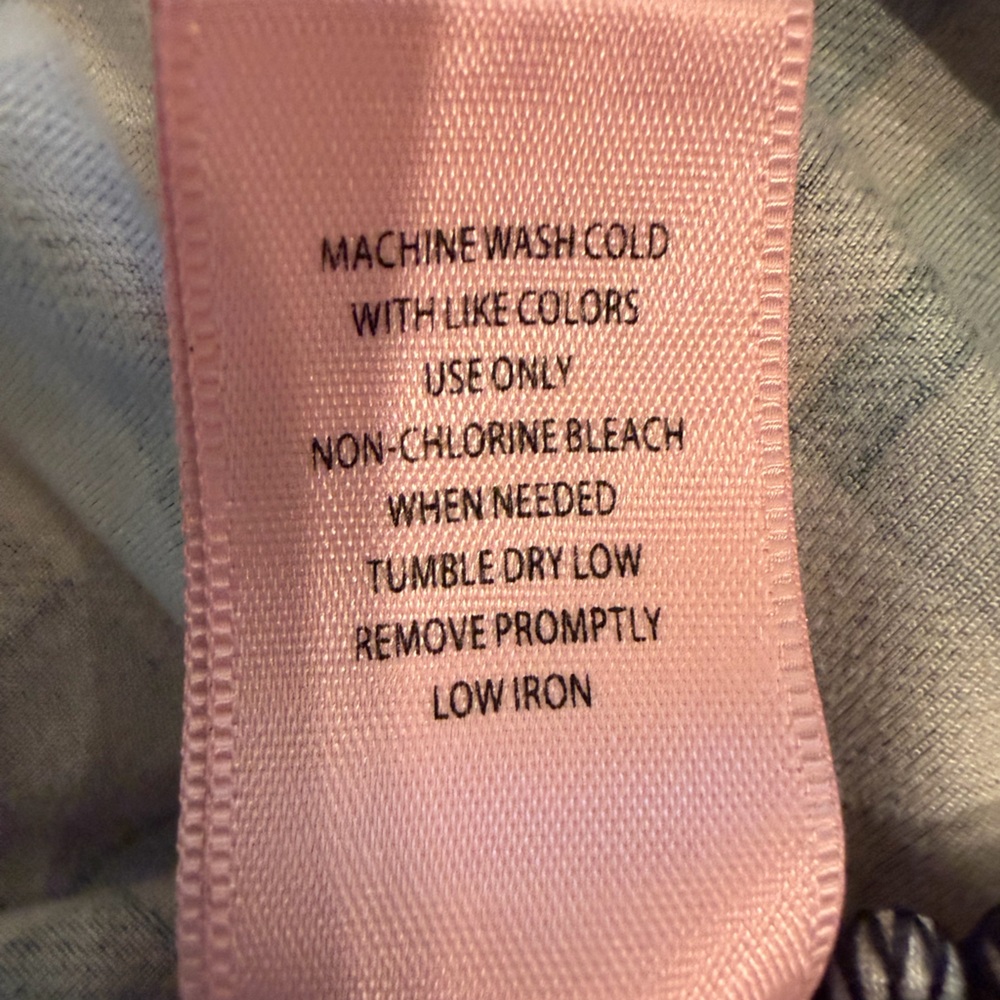 Feathers Maternity Plaid Shirt - Picture 4 of 4